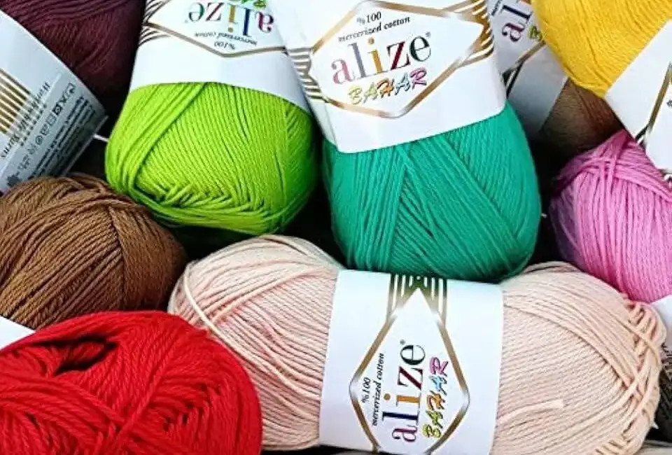 sport-weight yarn